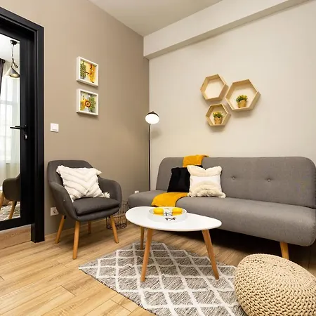 Maison d'hôtes Kapana On Pedestrian Street With Parking Included 4*